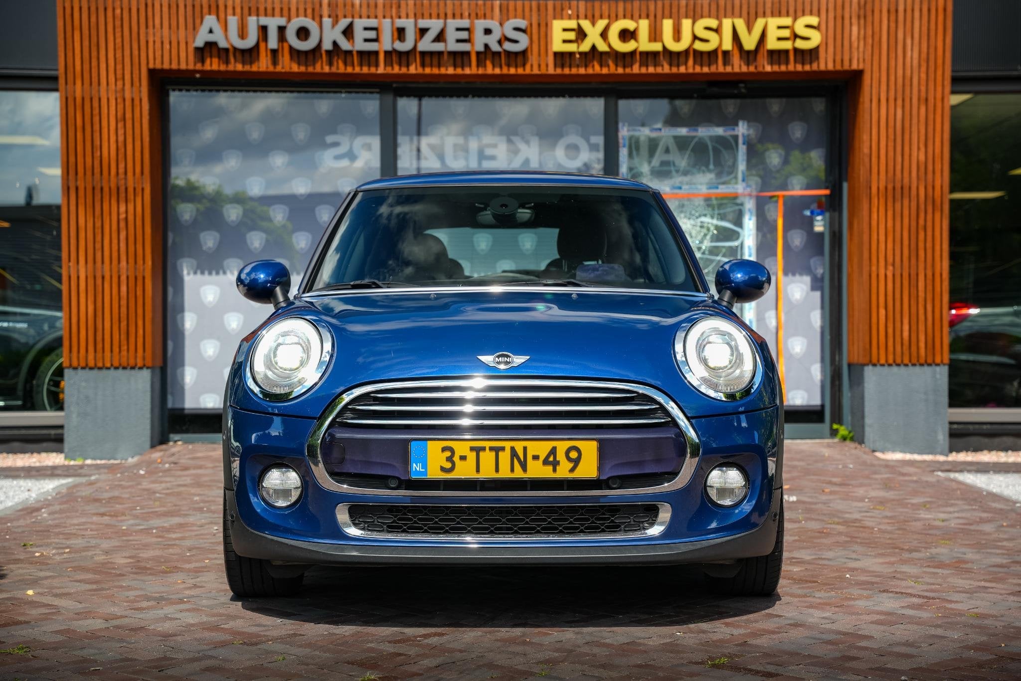Foto 3 van MINI 3-Deurs 1.5 Cooper D Chili HeadUp Navi LED Leer Cruise