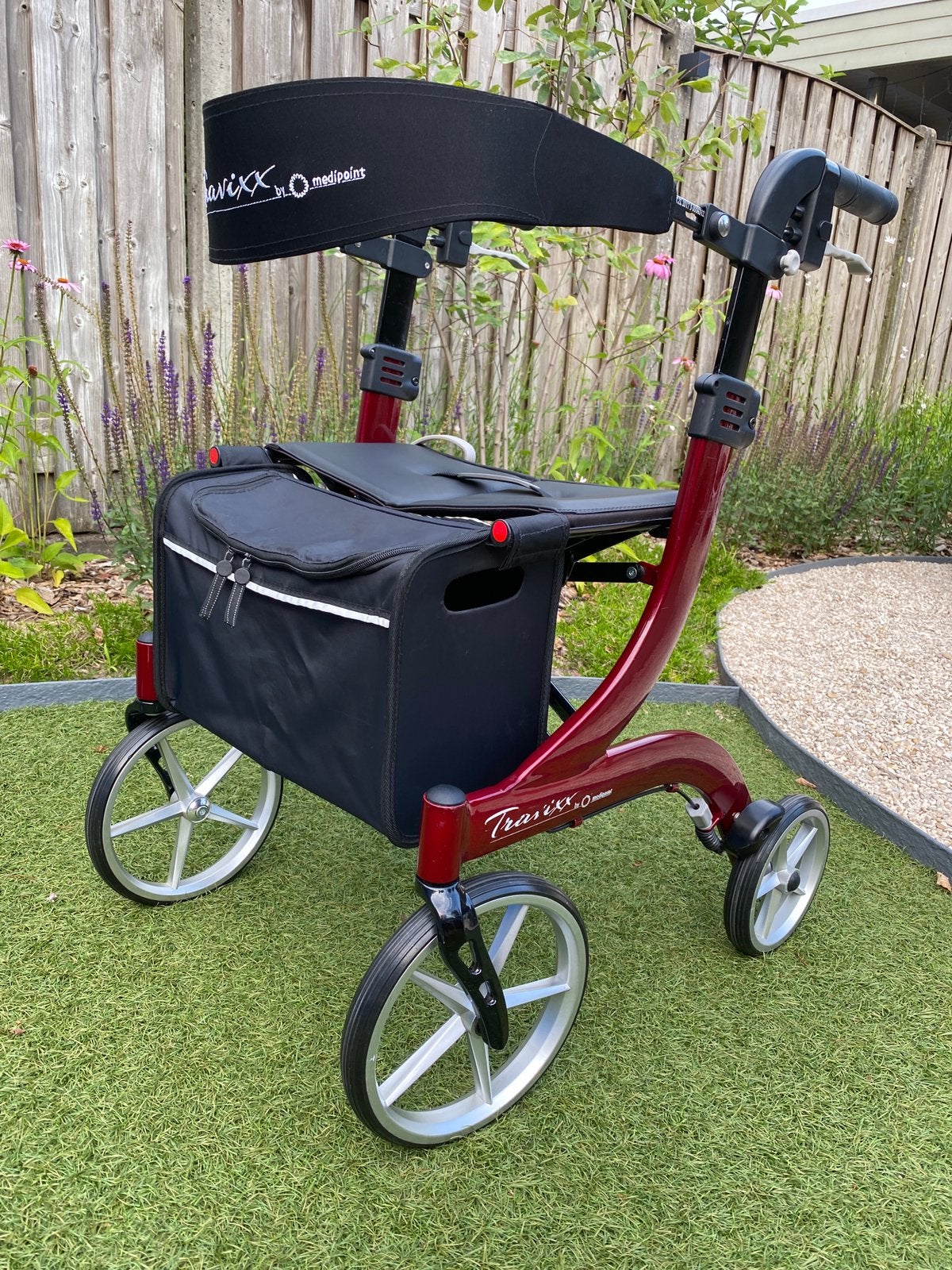 Travixx Deluxe S - Medipoint rollator +tas+rugband, Diversen, Rollators, Ophalen, Opvouwbaar, Zo goed als nieuw
