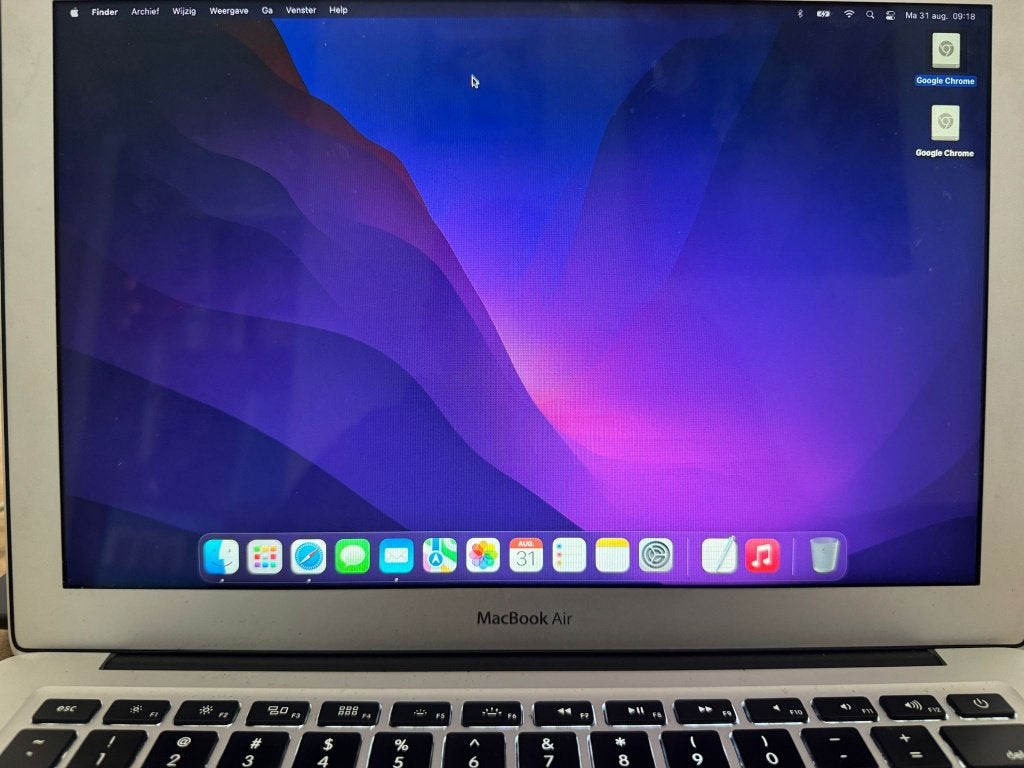 macbook air (2017 A1466)