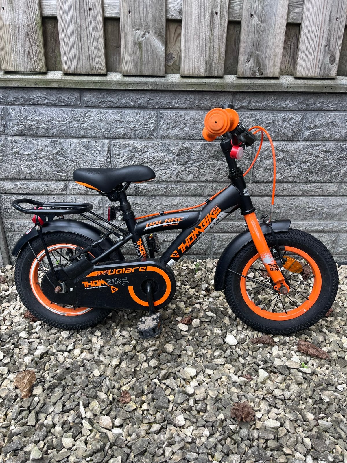 Thombike Volare Kinderfiets 12 inch - Zwart/Oranje, Ophalen, Gebruikt, Minder dan 16 inch