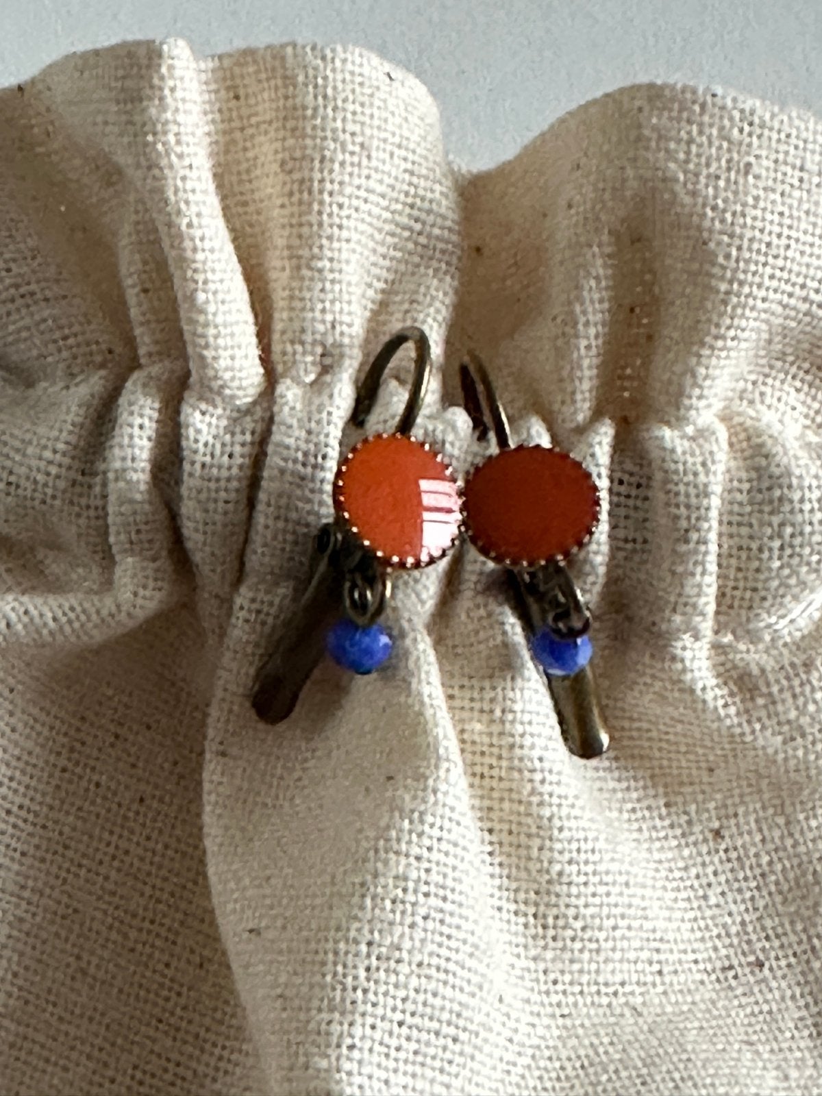 Auka Oorbellen Oranje/Blauw met Zakje, Overige materialen, Hangers, Oranje, Ophalen of Verzenden