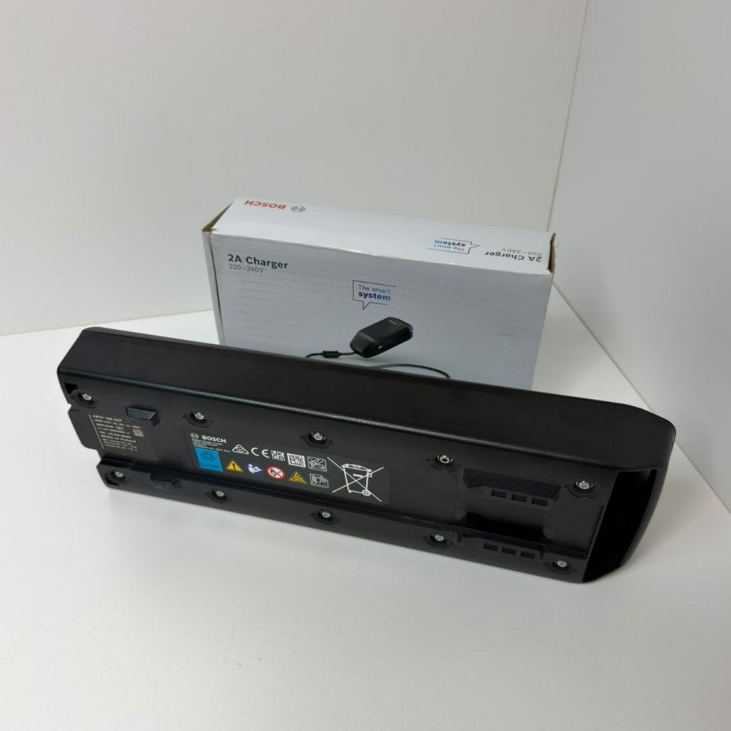 Bosch Powerpack 500 + 2A Charger | Nette staat, Bosch, Zo goed als nieuw, Support@bosch.com, Robert Bosch GmbH
Robert-Bosch-Platz 1
70839 Gerlingen-SchillerhÃ¶he
Germany