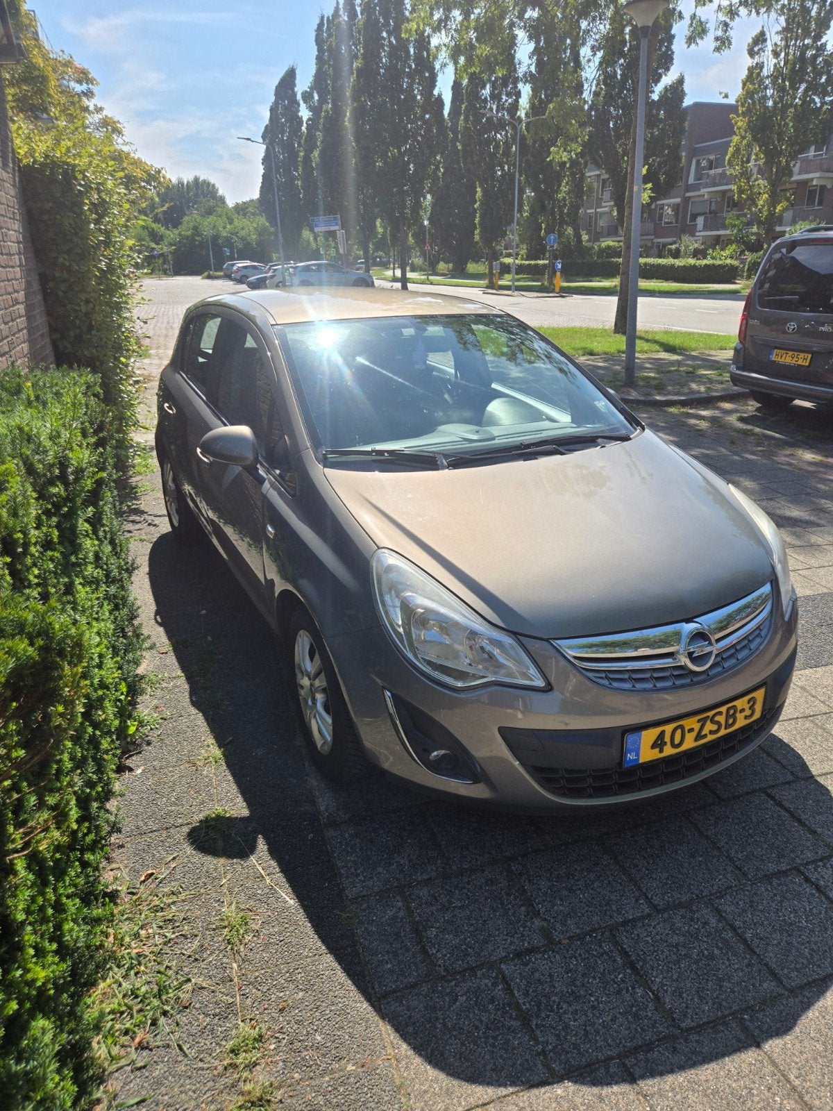Opel Corsa 1.2 16V 5D 2013 Bruin, Auto's, Voorwielaandrijving, 1063 kg, 4 cilinders, Bruin