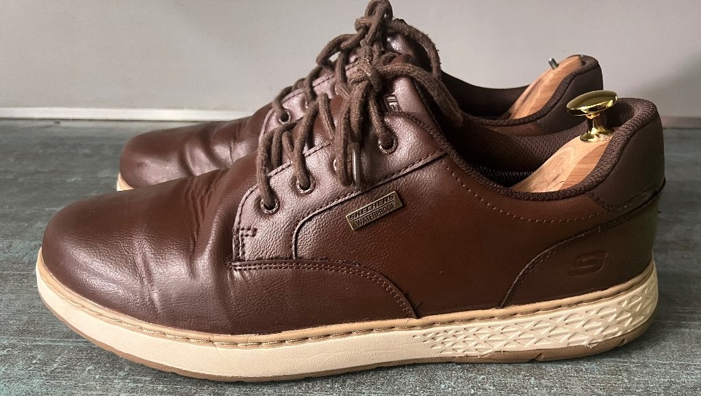 Skechers. Mt 45., Bruin, Ophalen of Verzenden, Skechers, Sneakers of Gympen