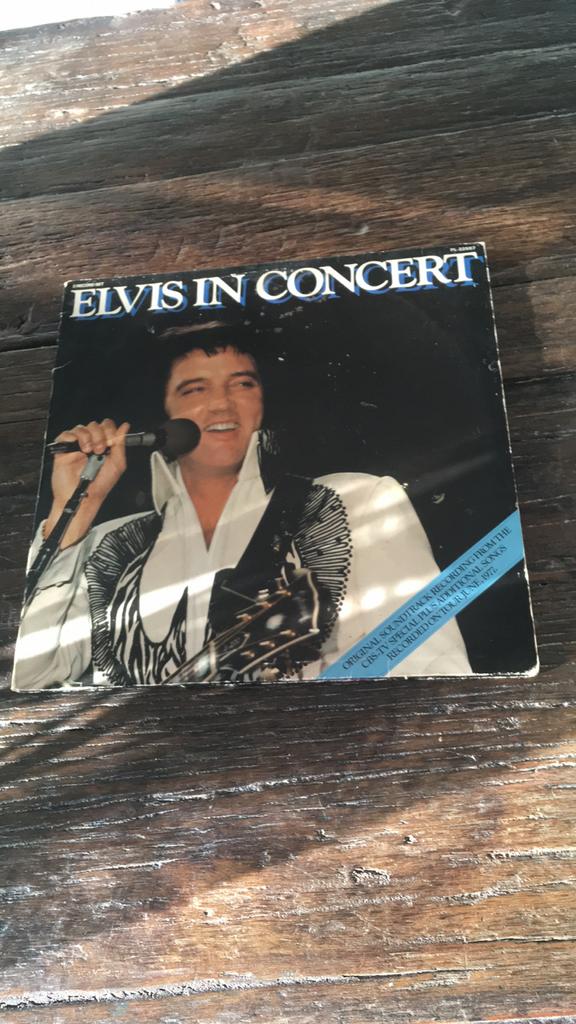 Elvis in concert dubbel lp, Ophalen of Verzenden, Gebruikt, 12 inch, Poprock