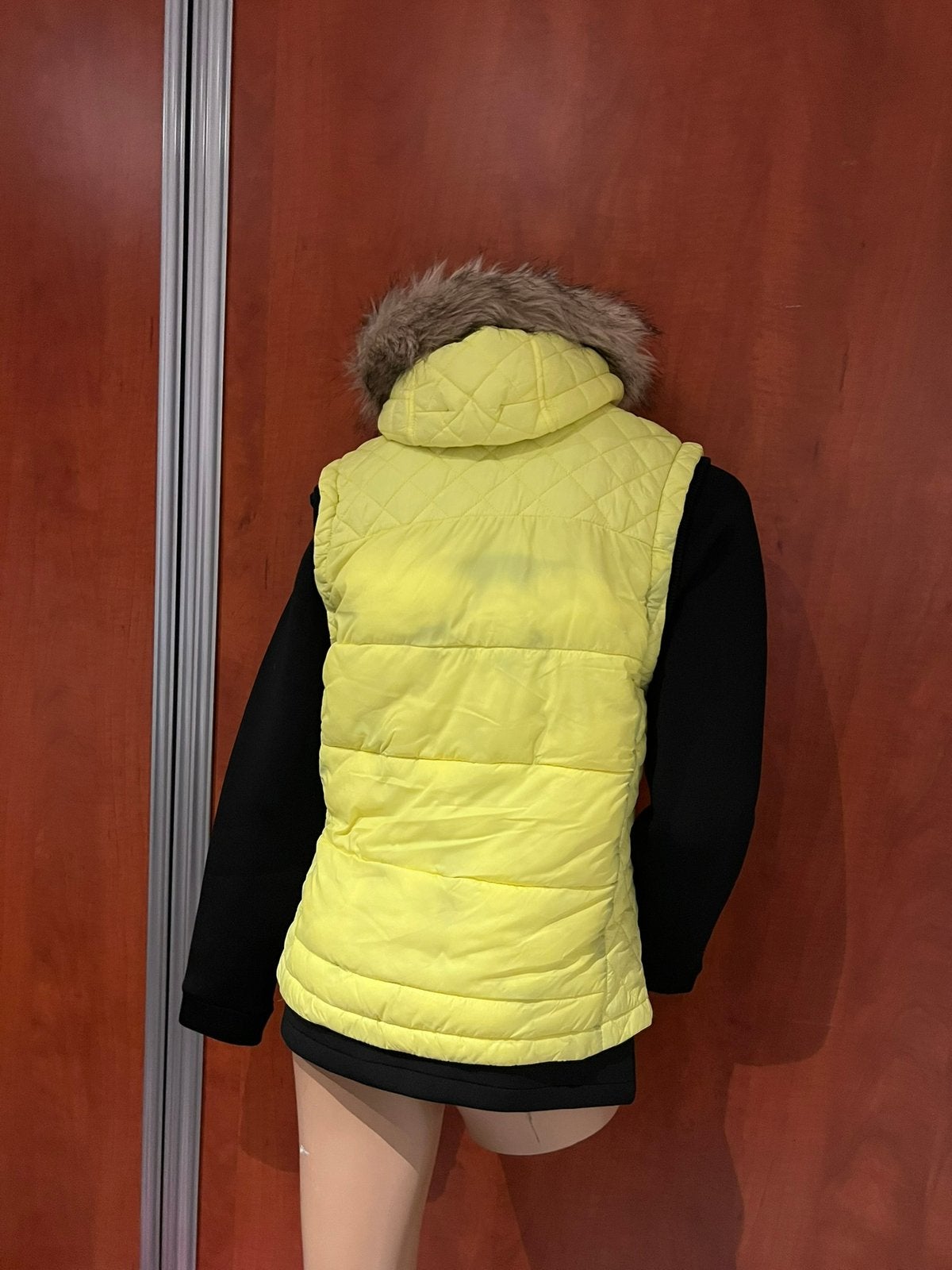 Brunotti ski jas M met bodywarmer L en muts origineel zgan, F, G, Maat 42/44 (L), Ophalen of Verzenden