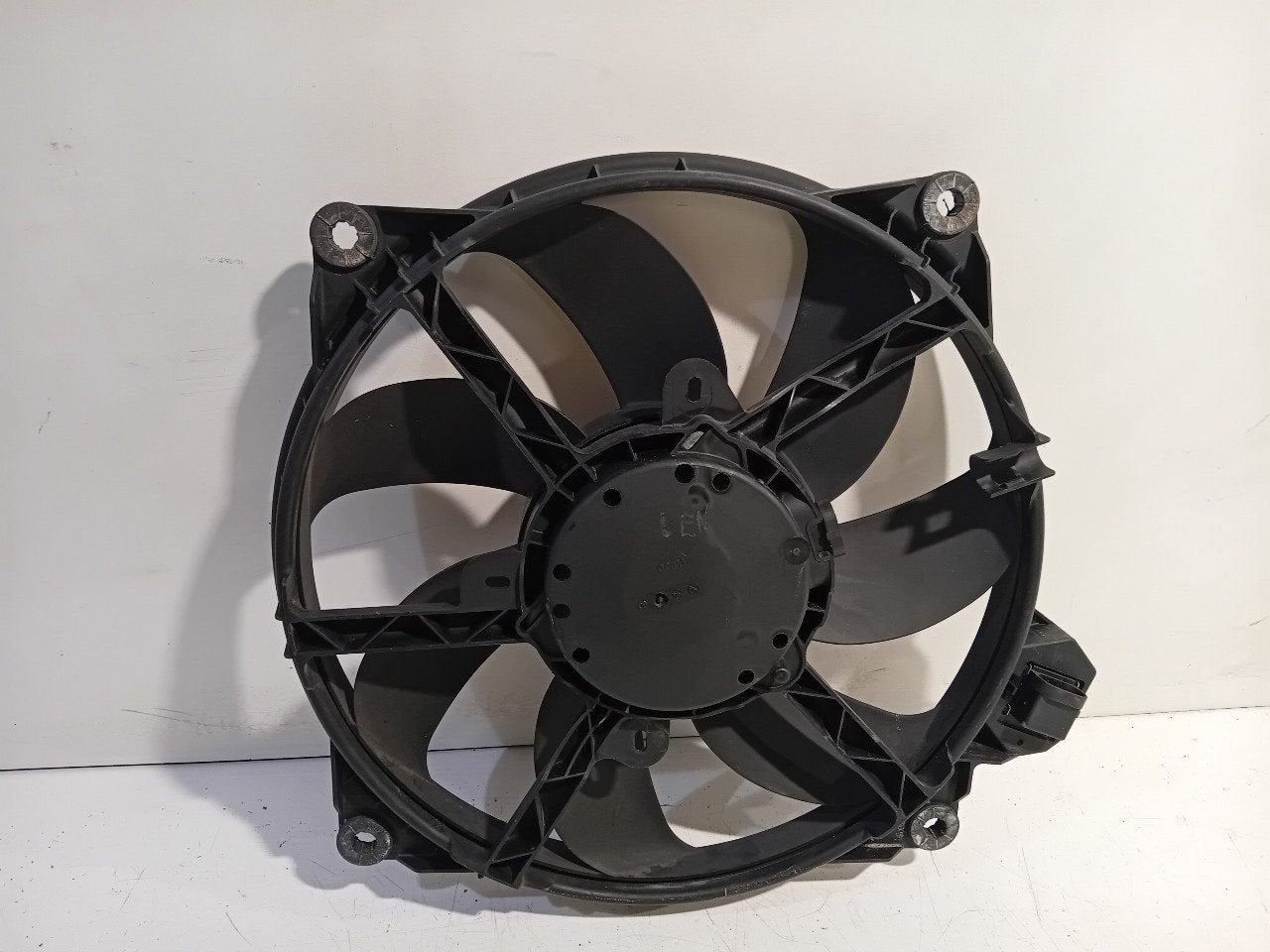 Koelventilator Renault Scénic, Onderdelen@venauto.nl, Van der Ven Autorecycling B.V., Gebruikt, Ettenseweg 76, 4706 PB Roosendaal, The Netherlands