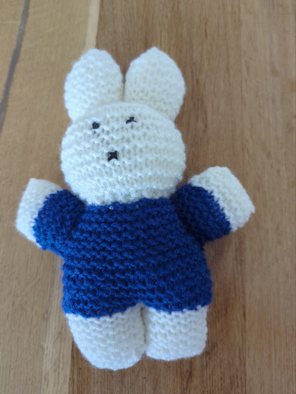 Gehaakte Nijntje knuffel - 20x15 cm, Handgemaakt, Blauw, Konijn, Nijntje