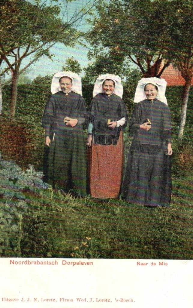 Noordbrabants Dorpsleven . Naar de Mis 1905 met poffers., Ophalen, Voor 1920, Ongelopen, Noord-Brabant