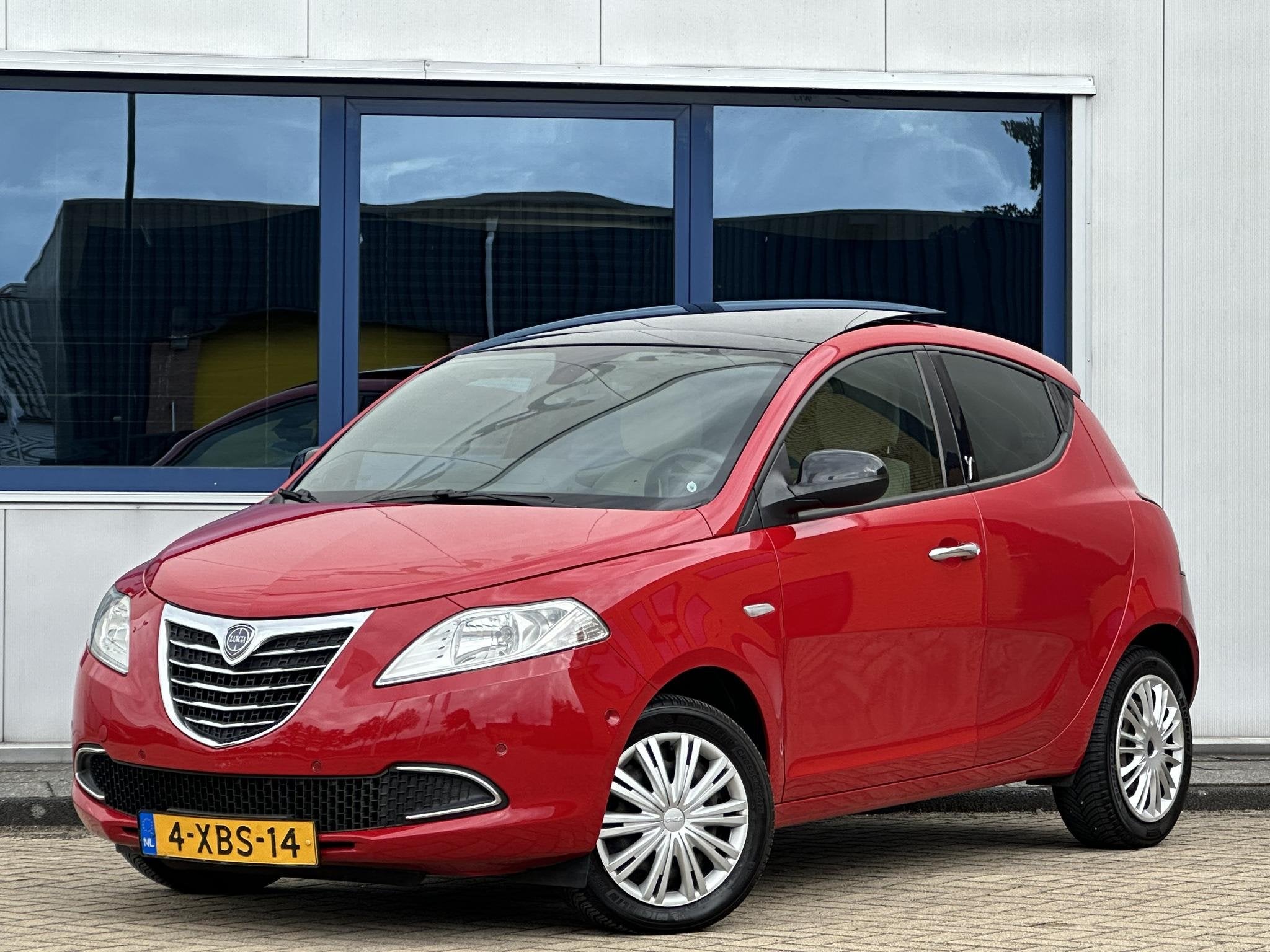 Lancia Ypsilon 0.9 TwinAir Gold l Panoramadak l Automatisch, Voorwielaandrijving, Stof, Gebruikt, Bedrijf