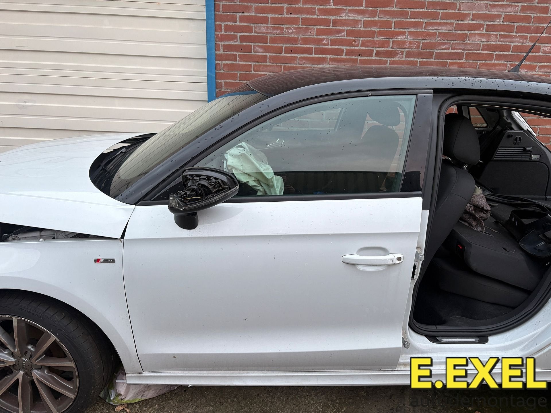 Deur links voor Audi A1 2011-18 Kleur : LS9R, Gebruikt, -, Deur, Voor