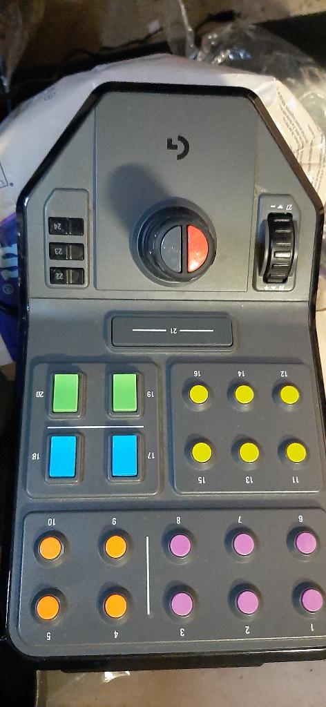 Logitech PC Heavy Equipment Side Panel Controller, Ophalen, Zo goed als nieuw, Controller
