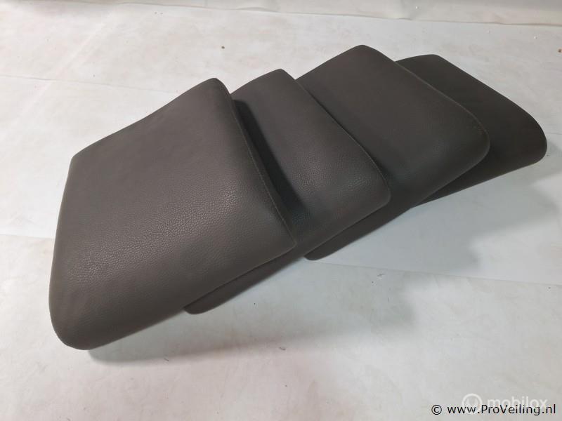 Online Veiling: Stoelzitting - 4 stuks