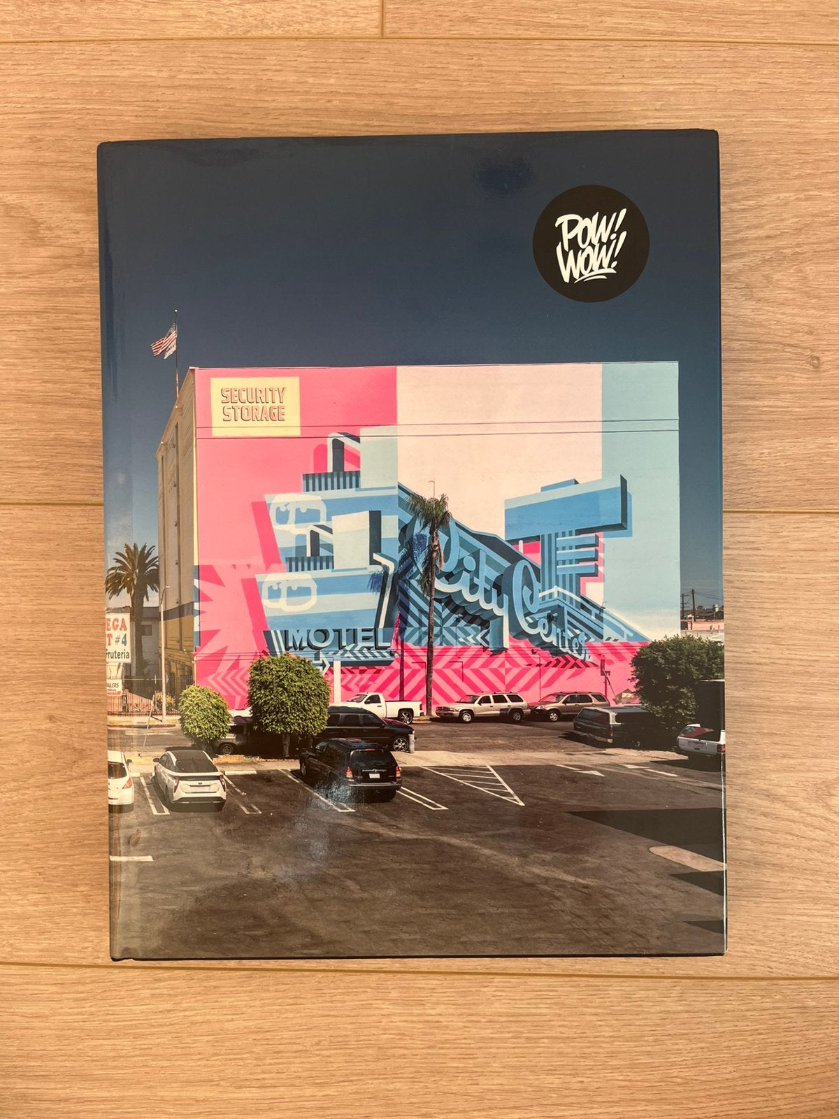 Pow! Wow! Worldwide! 10 Years of International Street Art, Ophalen of Verzenden, Zo goed als nieuw
