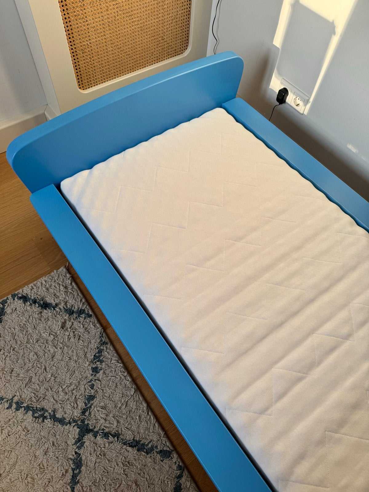 IKEA kinderbed met matras en lattenbodem, Ophalen, Gebruikt, 70 tot 85 cm, Lattenbodem