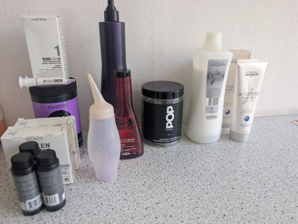 L'Oréal & Matrix haarproducten( klein prijsje gevraagd), Ophalen of Verzenden, Zo goed als nieuw, Shampoo of Conditioner