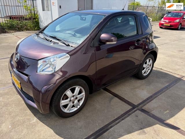 Toyota IQ 1.0 VVTi Comfort-SUPER ZUINIG-AIRCO, Auto's, Toyota, Gebruikt, Overige kleuren, Bedrijf, Handgeschakeld