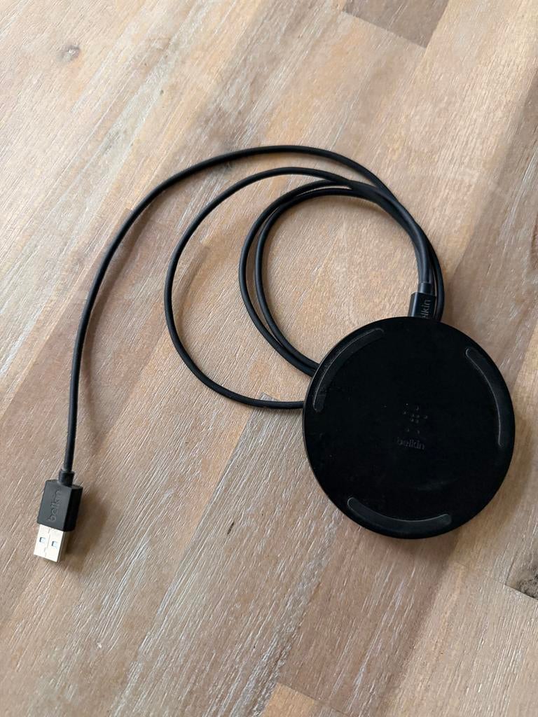 Belkin 10W Draadloze Oplaadpad voor iPhone, Ophalen, Zo goed als nieuw, Apple iPhone