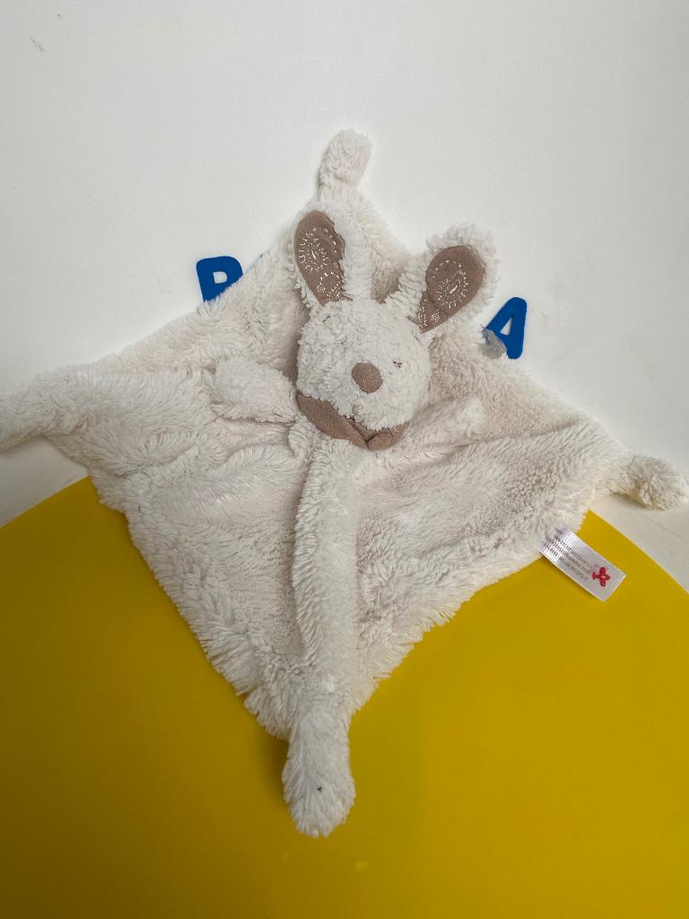 K1325 nicotoy doek doekje konijn wit, Ophalen of Verzenden, Konijn
