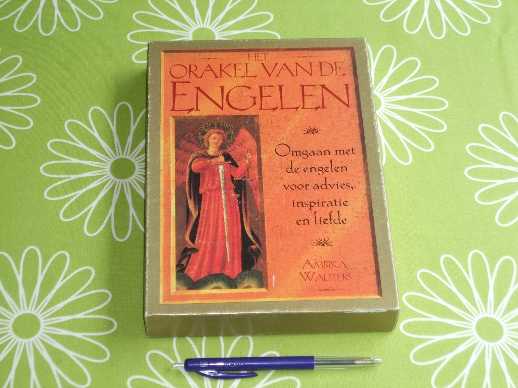 Het orakel van de Engelen (mist 1 kaart) #, Ophalen of Verzenden, Zo goed als nieuw, Tarot of Kaarten leggen, Overige typen