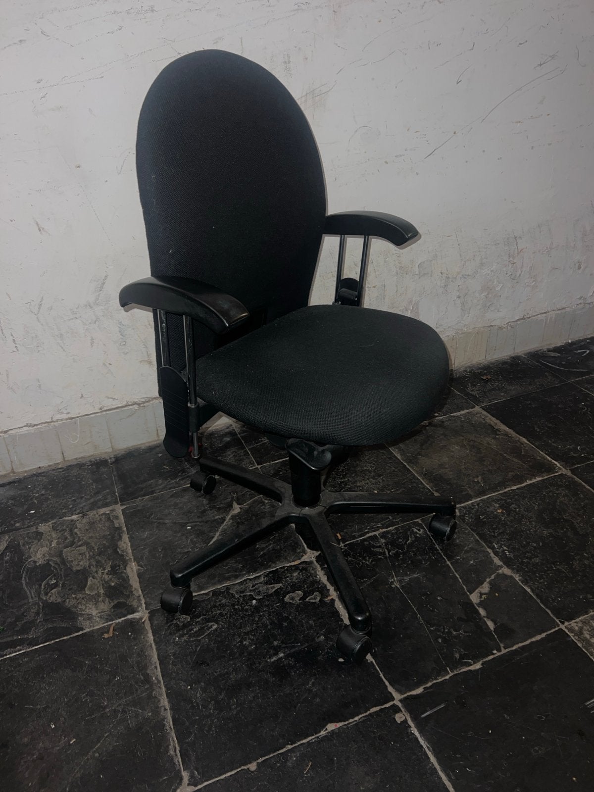Foto 3 van Zwarte Bureaustoel - Comfortabel en Verstelbaar