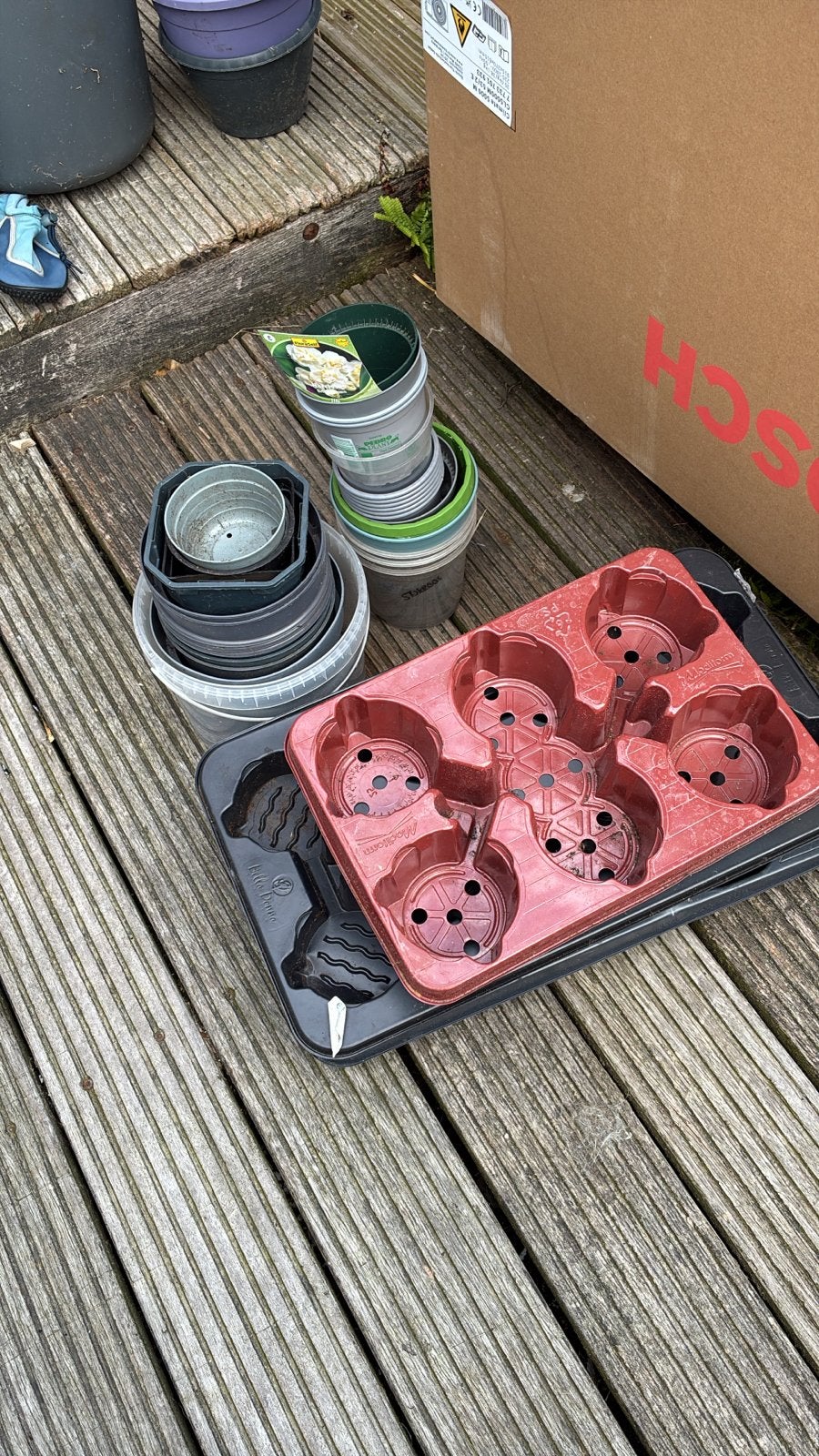 Lege plantenpotjes en trays gratis af te halen, Tuin en Terras, Ophalen, Kunststof, Gebruikt, Binnen