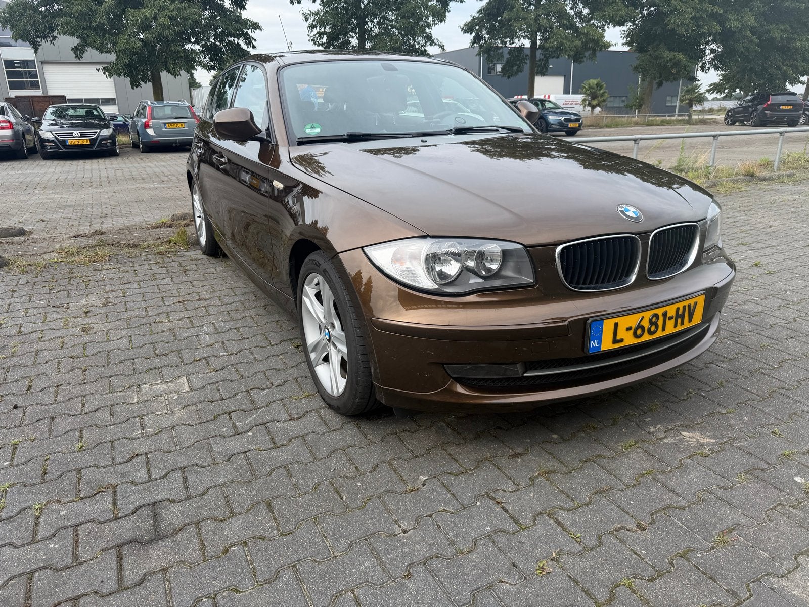 Nette BMW 1 serie 116i 2010, Auto's, 1995 cc, 4 cilinders, Bruin, 122 pk