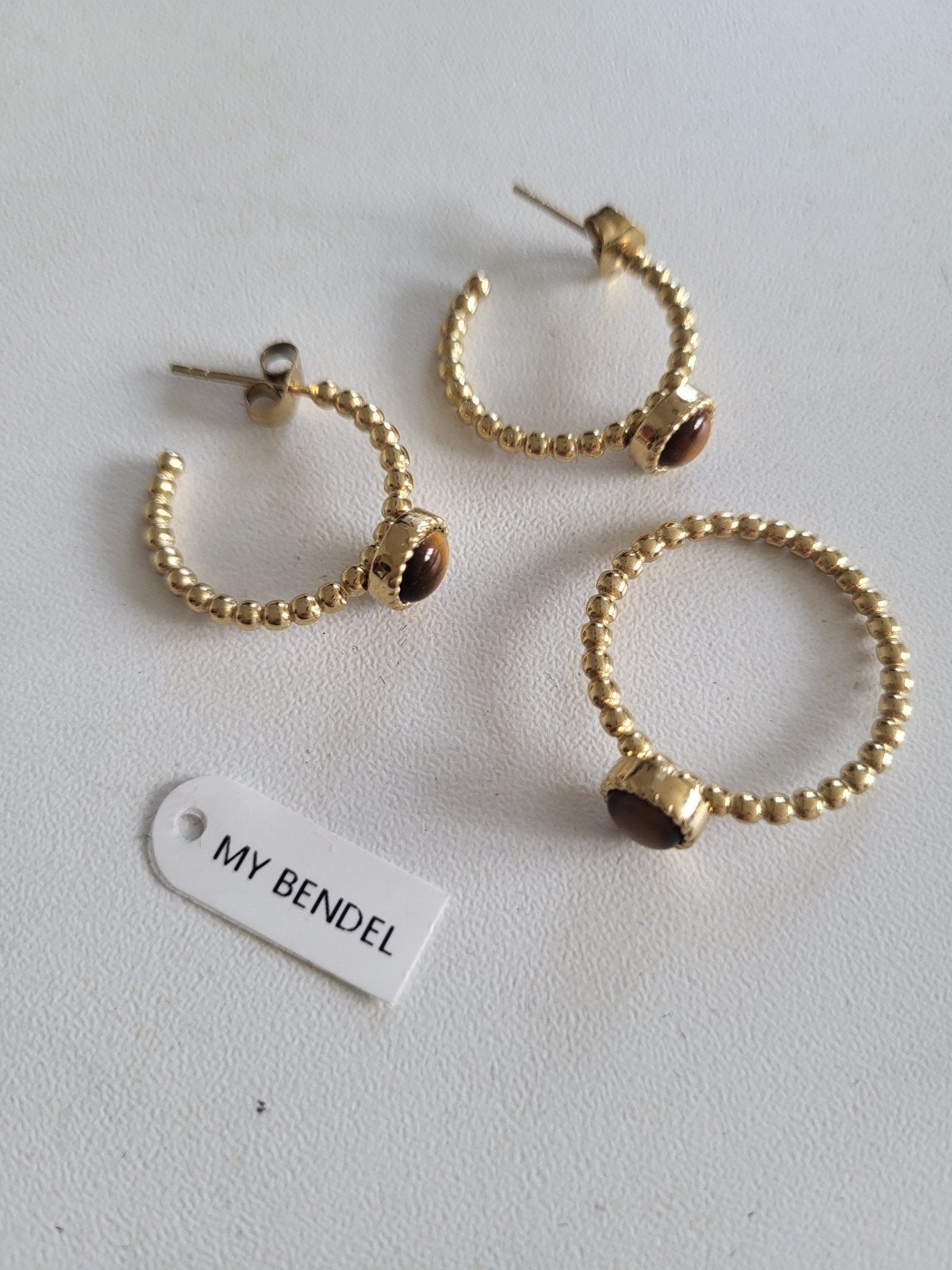 My Bendel ring maat 21 en bijpassende oorbellen, Overige materialen, 20 of groter, Nieuw, Ophalen of Verzenden