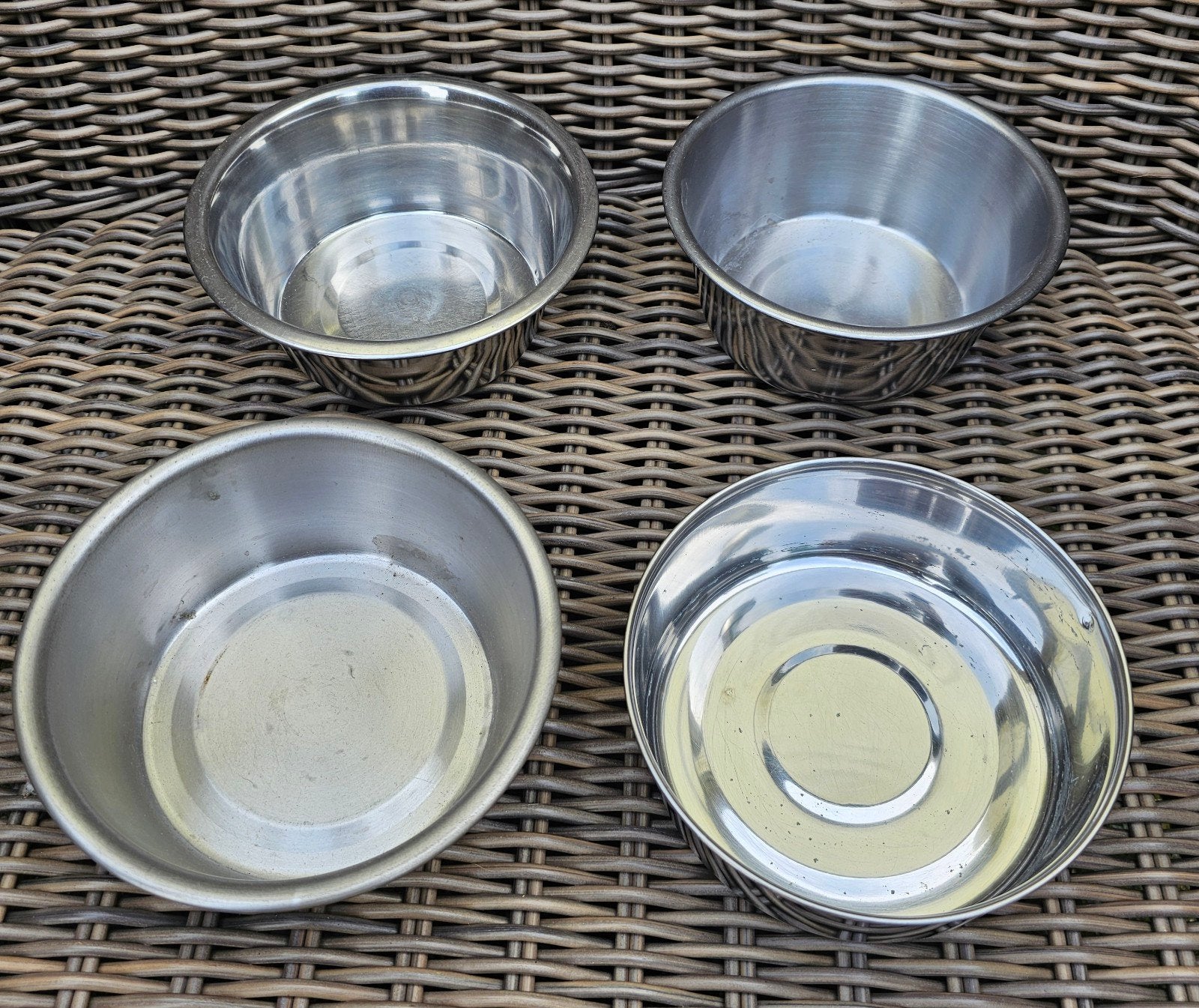 RVS voer en drinkbakken diverse maten., Ophalen of Verzenden