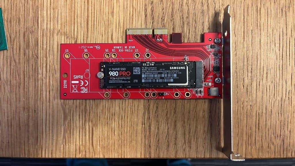 Samsung 980 Pro 2TB NVMe + PCIe Adapter, Intern, SSD, Ophalen of Verzenden, Zo goed als nieuw