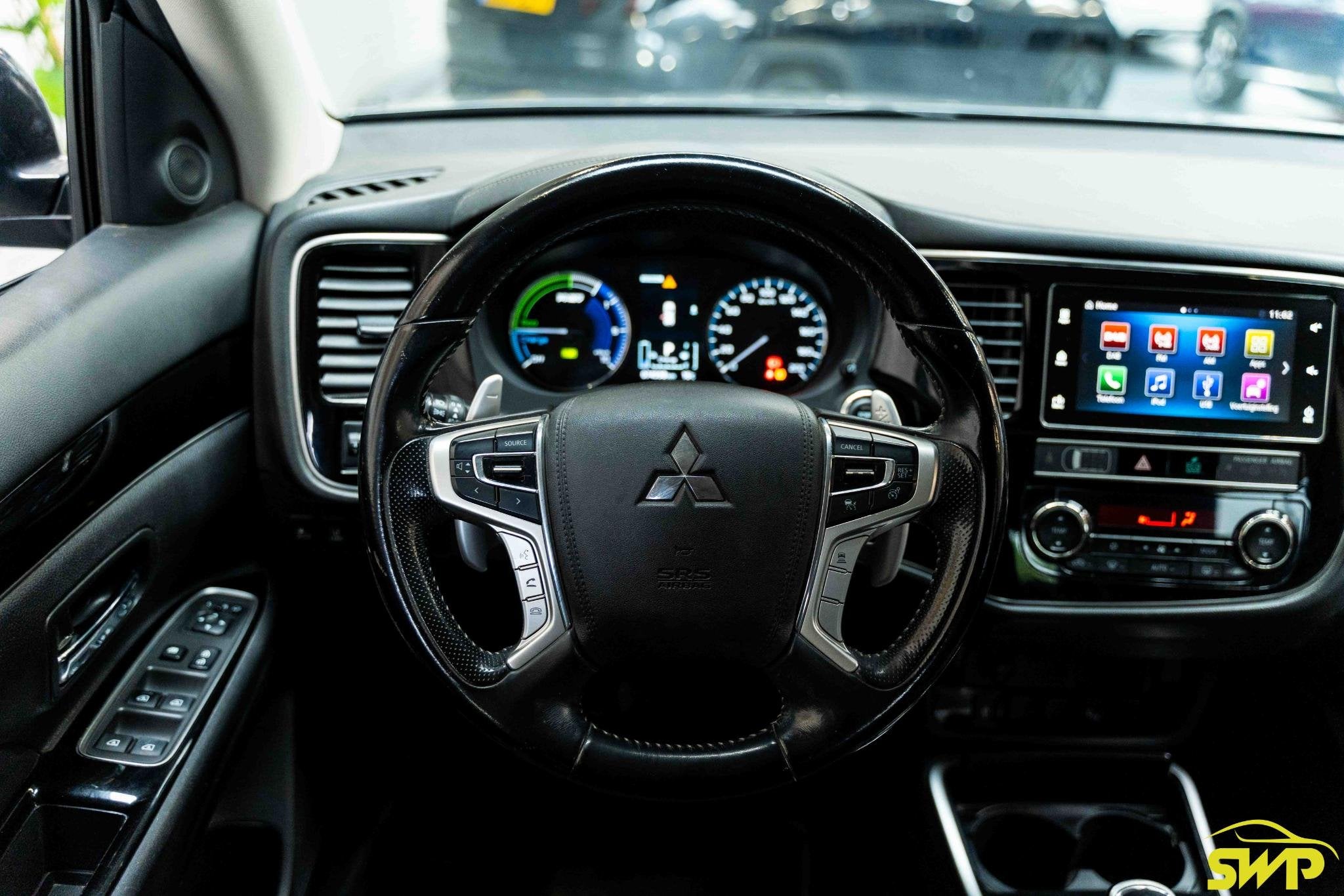 Mitsubishi Outlander 2.4 PHEV Intense | Navi | Camera | Dode, Auto's, Automaat, Euro 6, 4 cilinders, 1865 kg