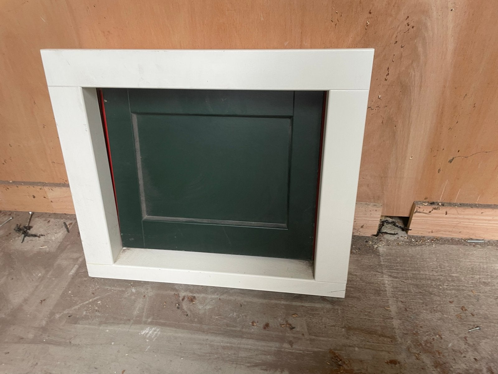 Nieuw Kozijn met valluik voor kelder 595x510 mm, Overige typen, Nieuw, Hout, Ophalen
