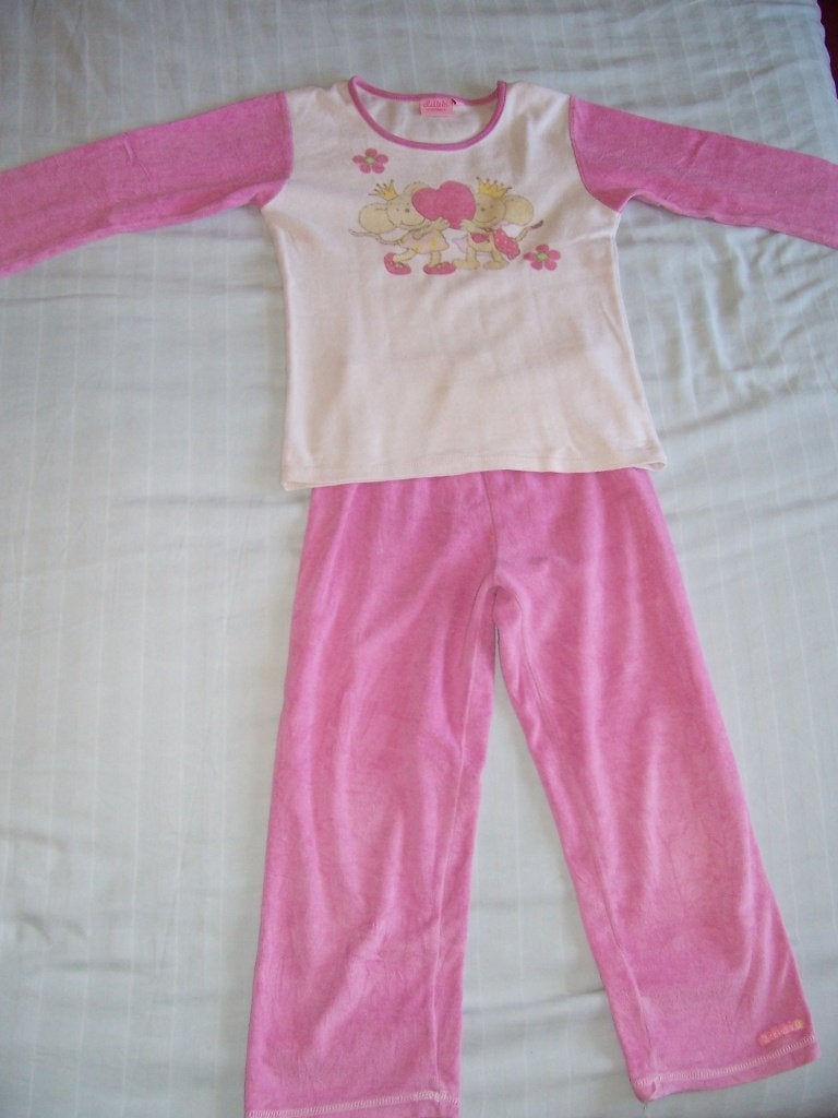 Mooie pyjama roze merk Lillebi maat 128/134, Nacht- of Onderkleding, Gebruikt, Meisje, Ophalen of Verzenden