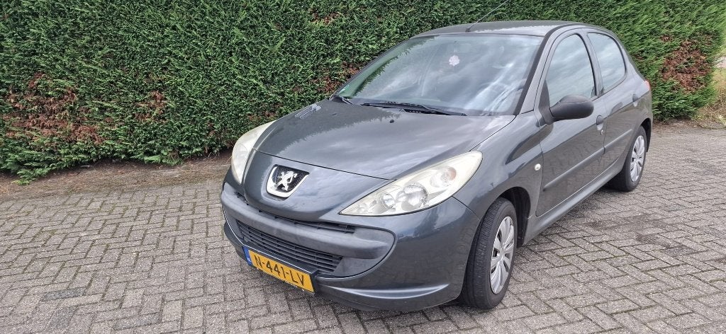 Peugeot 206+ 1.1 5D 2011 Grijs