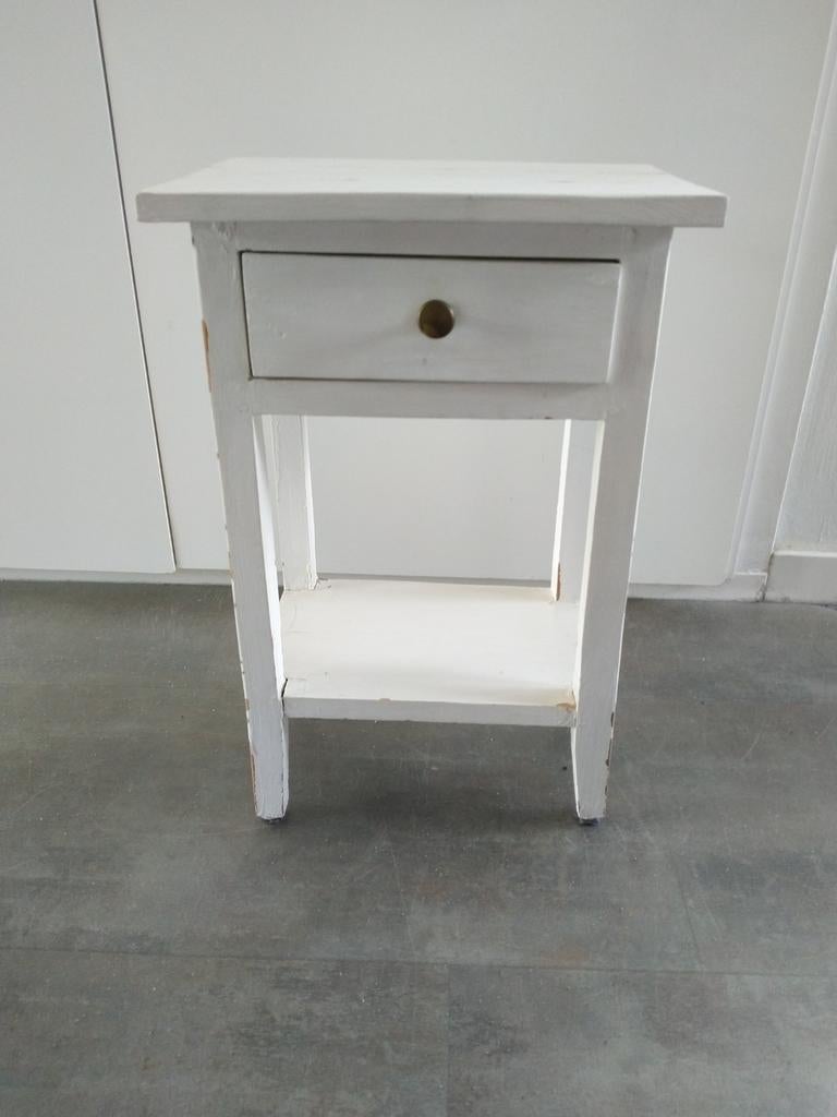 Brocante bijzettafeltje met laatje, Huis en Inrichting, Tafels | Bijzettafels, Minder dan 55 cm, Rechthoekig, Brocante, Hout