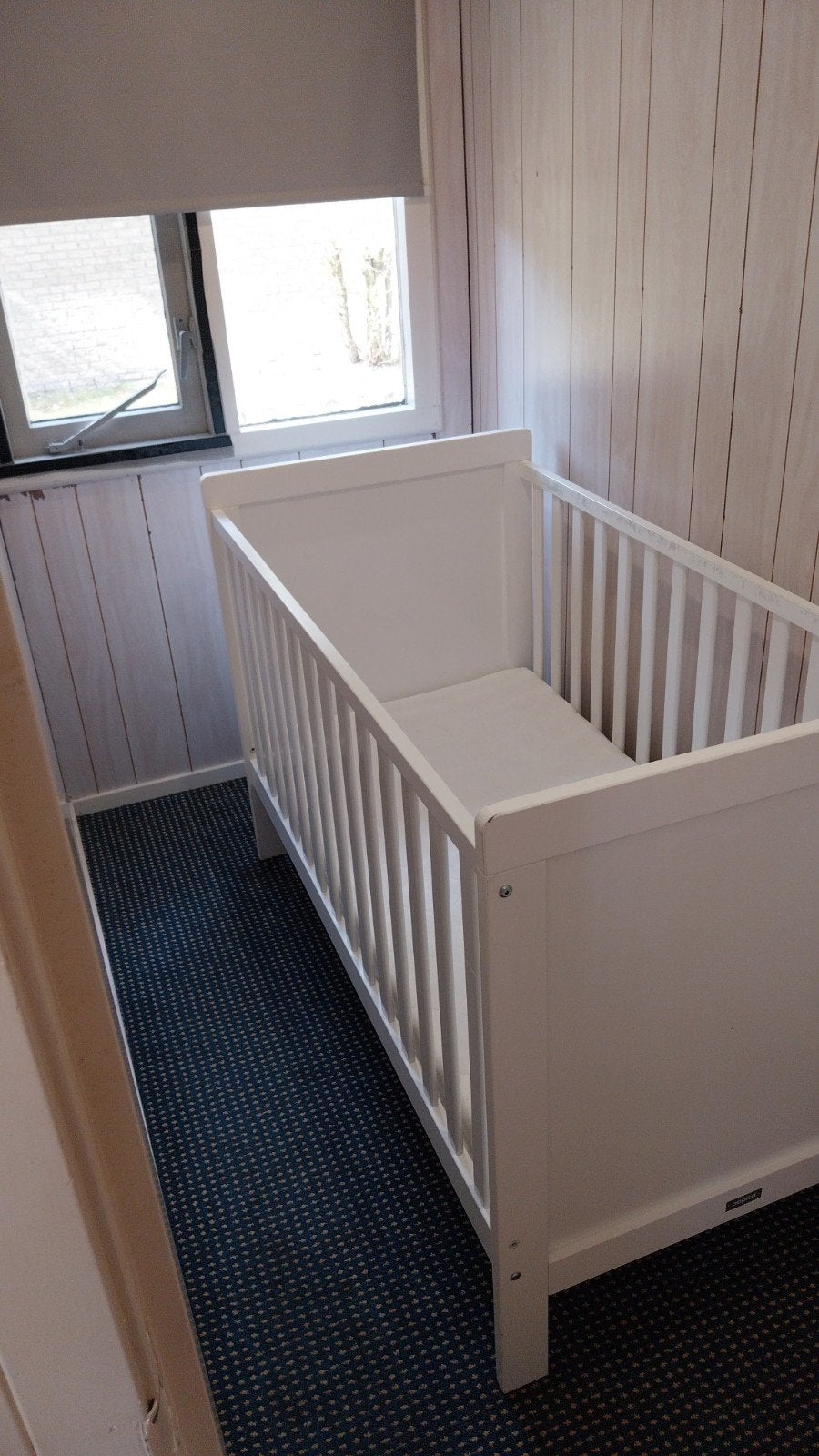 Meegroei ledikant met nieuw aerosleep matras., Kinderen en Baby's, Ophalen, Zo goed als nieuw, Jongetje of Meisje
