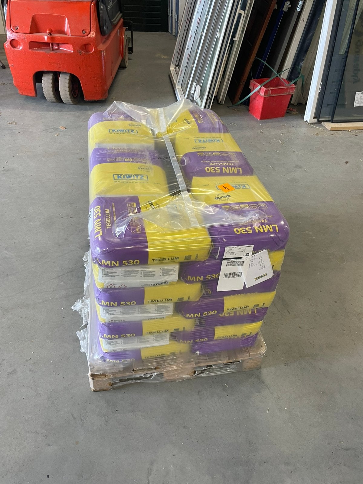 Tegellijm voor vloer en wand, Ophalen, Minder dan 3 meter, Zo goed als nieuw, H