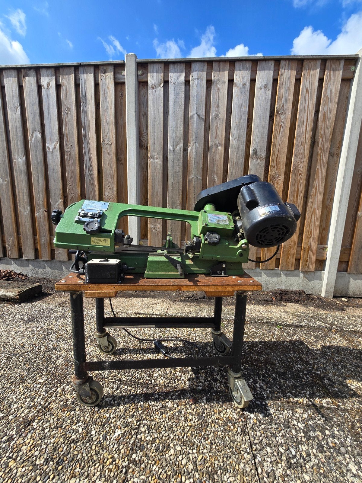 Huvema HU-115bs Metaal Lintzaag, Doe-het-zelf en Verbouw, Gereedschap | Zaagmachines, Ophalen, Gebruikt, 70 mm of meer, Huvema