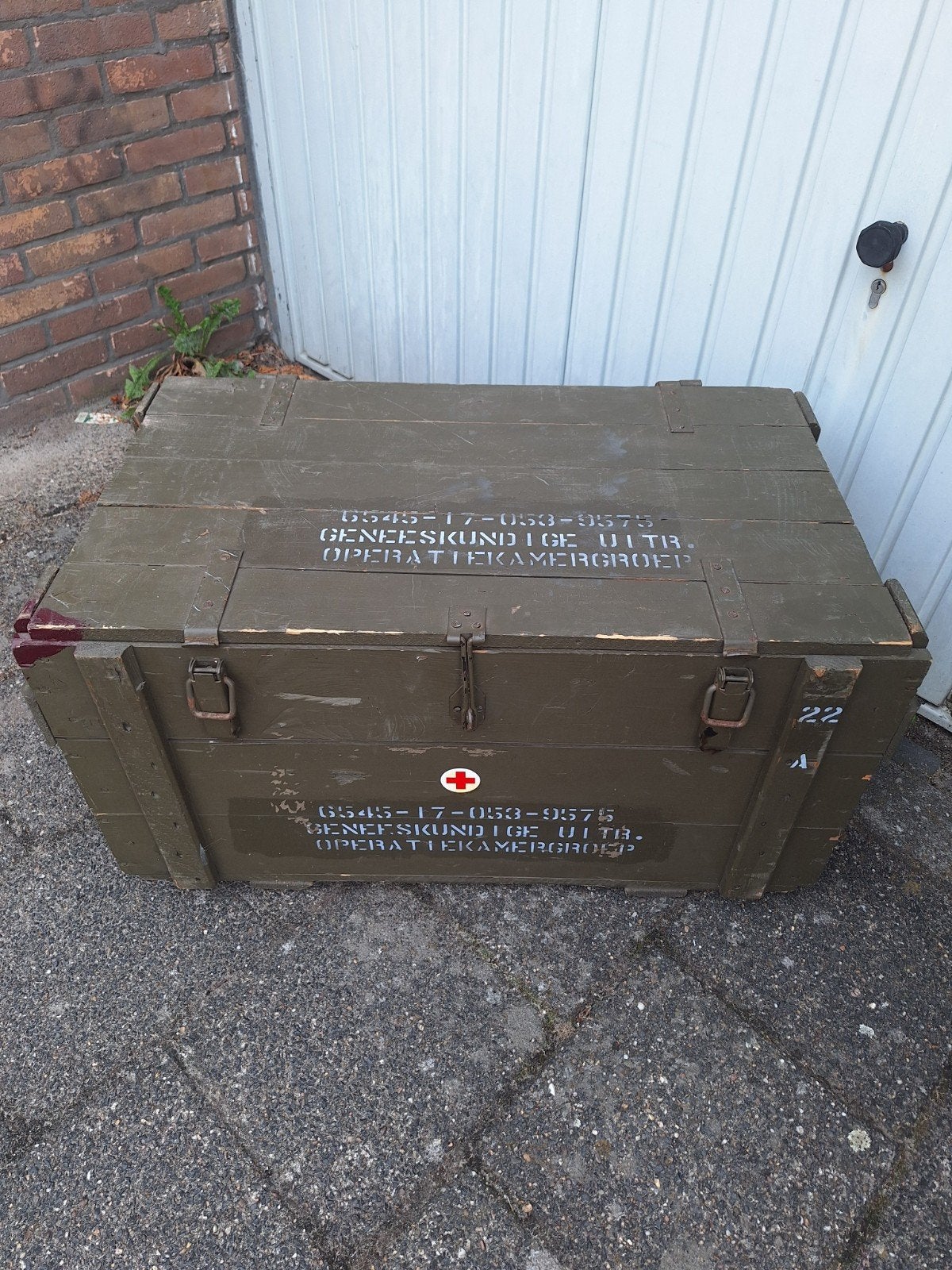 Legerkist geneeskunde defensie, Ophalen, Landmacht, Nederland