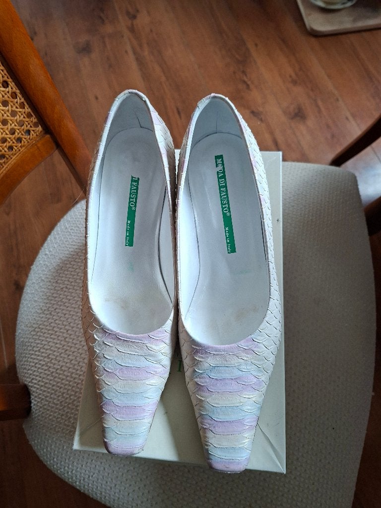 Moda di Fausto leren pumps 37,5, Moda di Fausto, Wit, Ophalen of Verzenden, Zo goed als nieuw