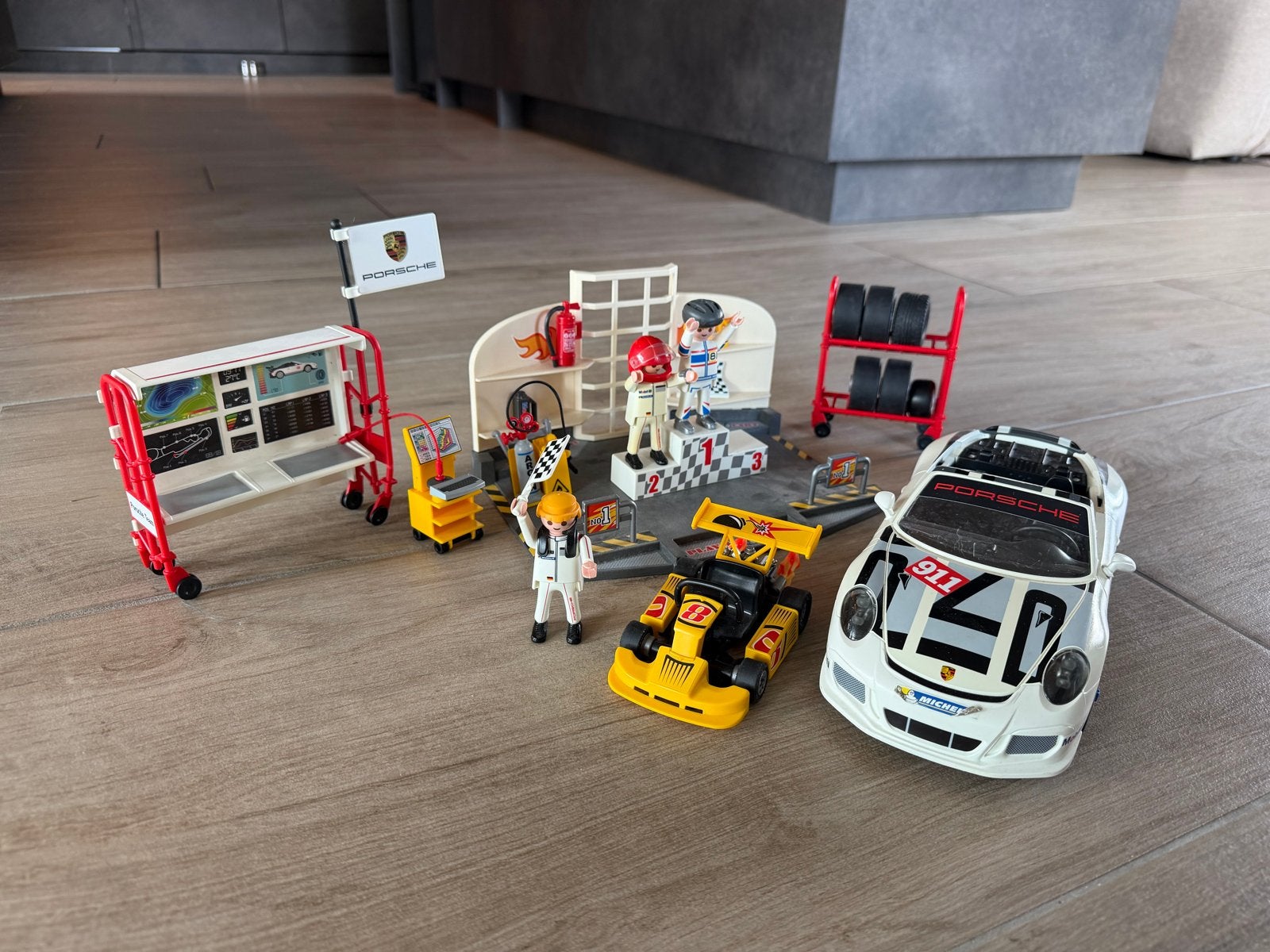 Playmobil Porsche Race Set, Ophalen of Verzenden, Zo goed als nieuw, Jongen of Meisje