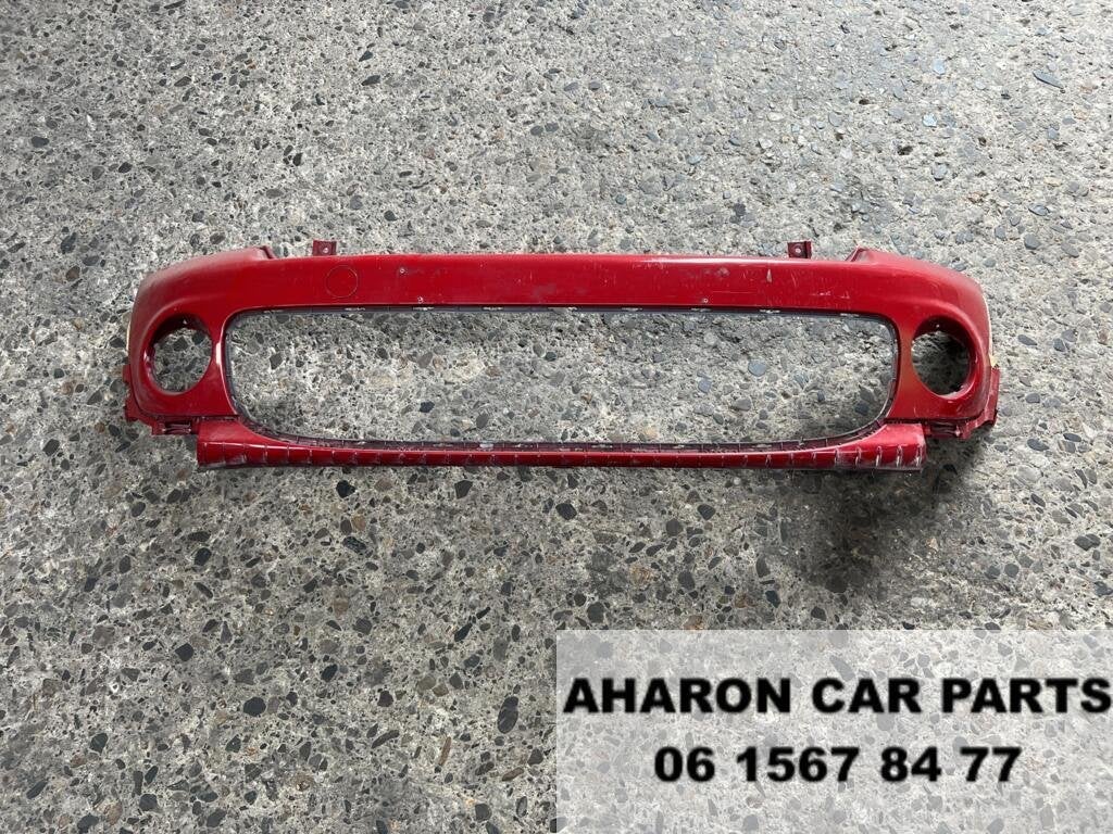 Mini R55 R56 Facelift R57 R58 Voorbumper Rood Origineel 1756, Auto-onderdelen, Carrosserie en Plaatwerk, Gebruikt, Voor, Bumper