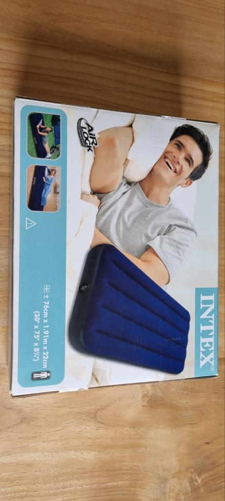 Intex luchtbed - nieuw in doos - 1 persoon, Caravans en Kamperen, Luchtbedden, Ophalen, Nieuw