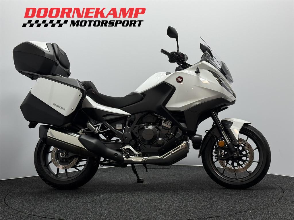 Honda NT 1100 ABS (bj 2023), Verkoop@doornekampmotorsport.nl, Meer dan 35 kW, Doornekamp Motorsport, De Wel 30
3871MV  HOEVELAKEN, NL