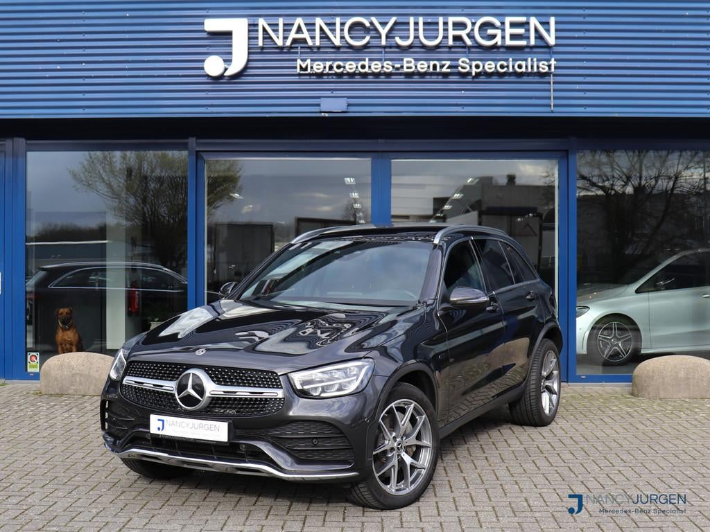 Mercedes-Benz GLC 300e 4M | 2x AMG | Apple Car Play/Android, 12 maanden, Gebruikt, Zwart, 4 cilinders