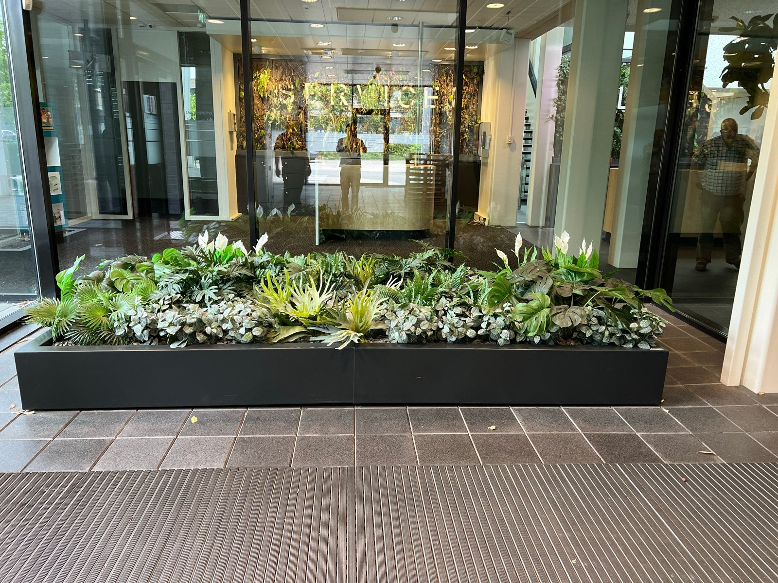 Luxe bloembak met kunstplanten – 150 x 360 cm, Ophalen, Volledige schaduw, Overige soorten, In pot