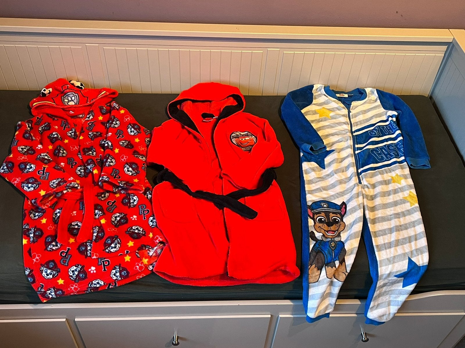 Badjassen en Onesie Paw Patrol & Cars - maat 122/128, Ophalen of Verzenden, Zo goed als nieuw