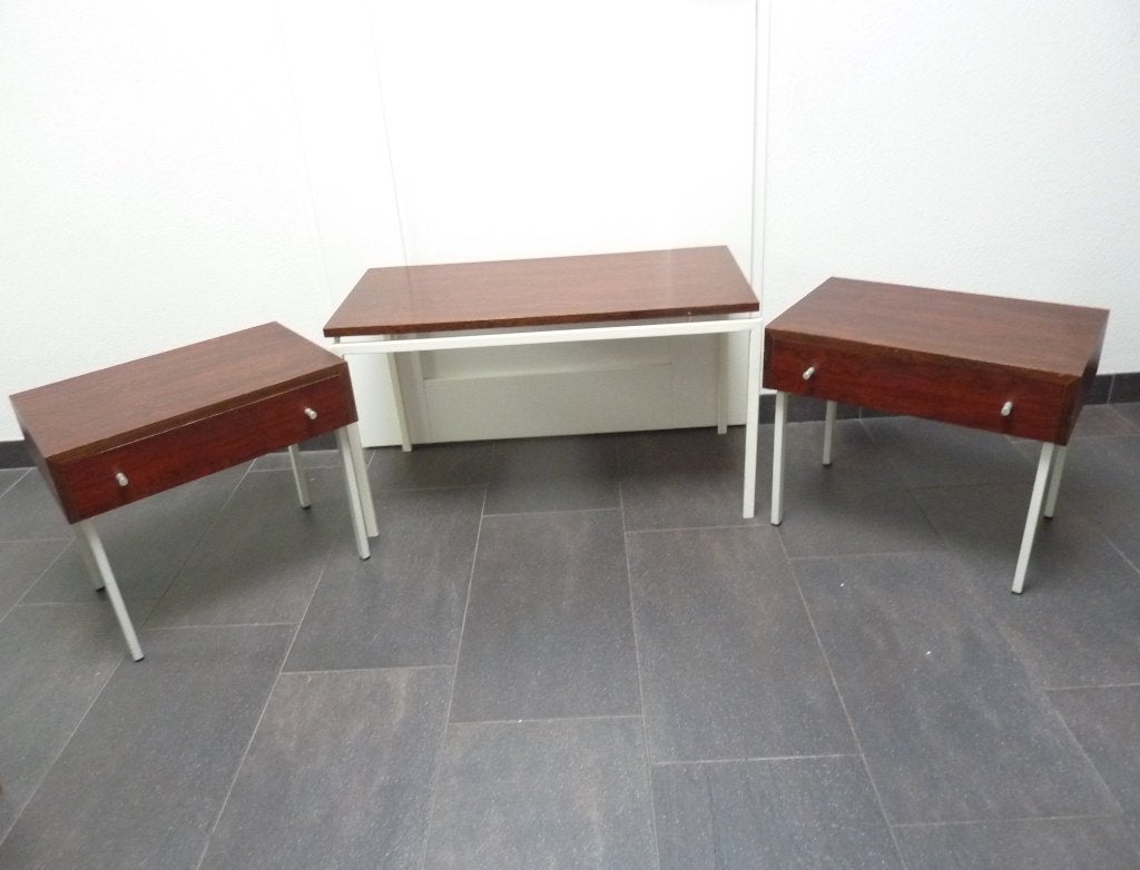 Vintage nachtkastjes met smal tafeltje., Ophalen, Overige materialen, Gebruikt, Minder dan 45 cm
