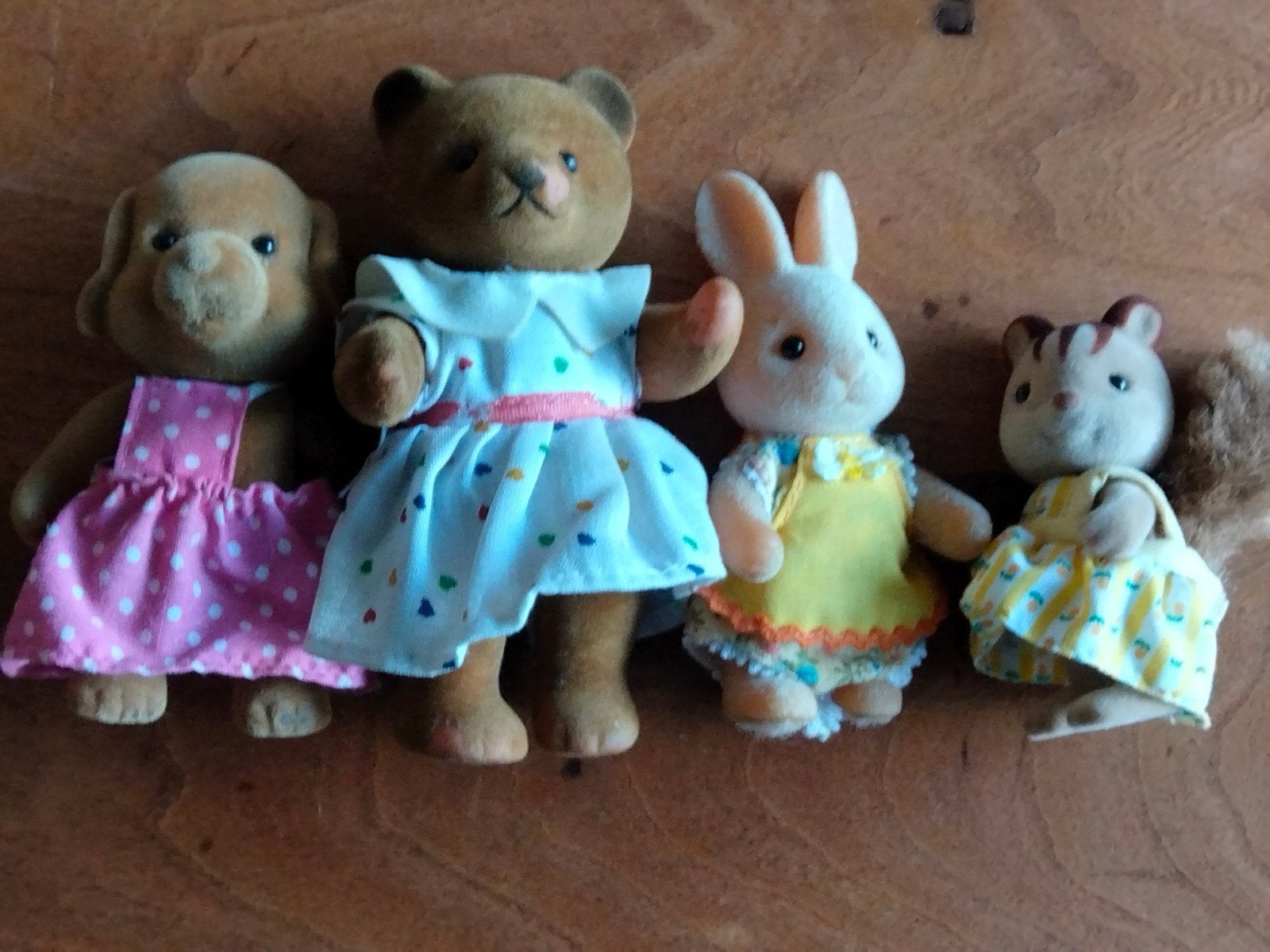 Sylvanian family/ Forest family figuurtjes 4 stuks.1 vintage, Ophalen of Verzenden, Gebruikt
