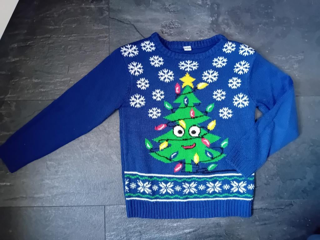 kerst trui, feest gelegenheids trui, 122/128, Ophalen of Verzenden, Zo goed als nieuw, Jongen, Trui of Vest